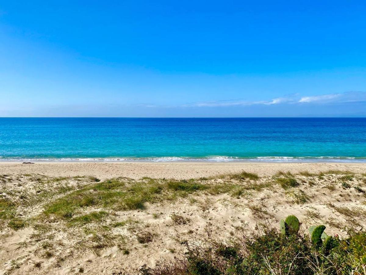 Beachfront House Geremeas Sardegna Apartment Exterior photo