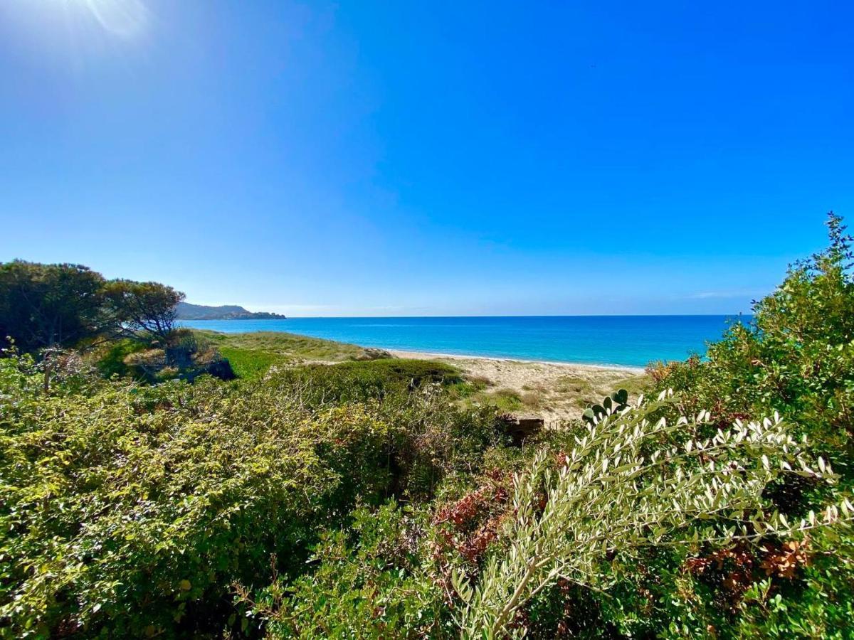 Beachfront House Geremeas Sardegna Apartment Exterior photo