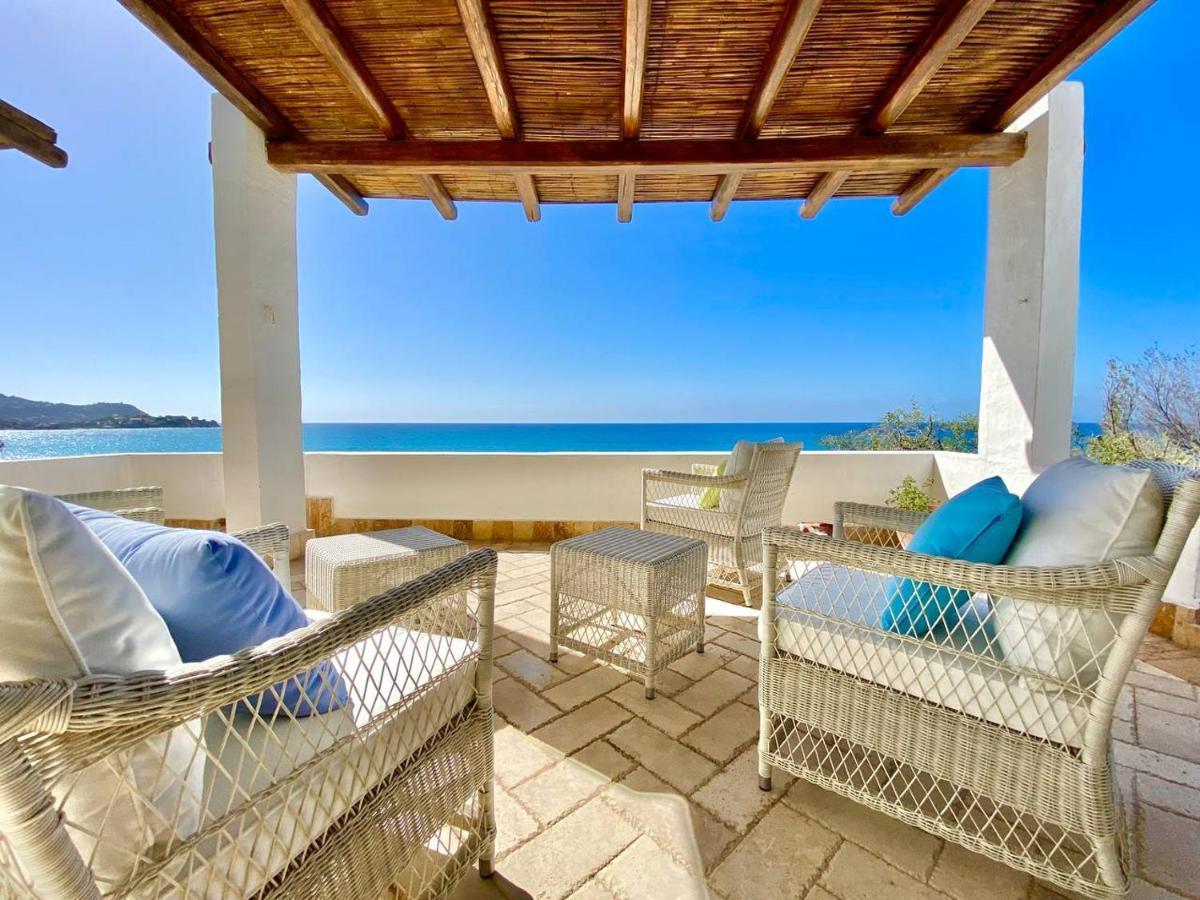 Beachfront House Geremeas Sardegna Apartment Exterior photo